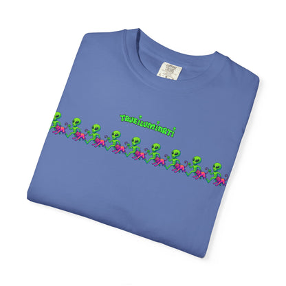 Alien-Inspired Garment-Dyed Unisex T-Shirt, Fun Graphic Tee, Casual Wear, Gift for Space Lovers, Unique Everyday T-Shirt