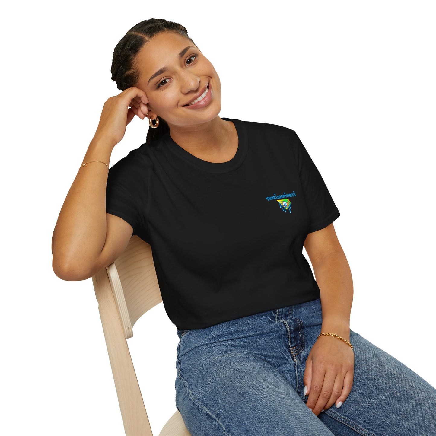 Trueiluminati Active T-Shirt – Power. Focus. Elevation.